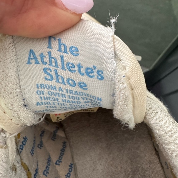 Reebok Cream and Blue Athletic Shoes - Picture 6 of 7